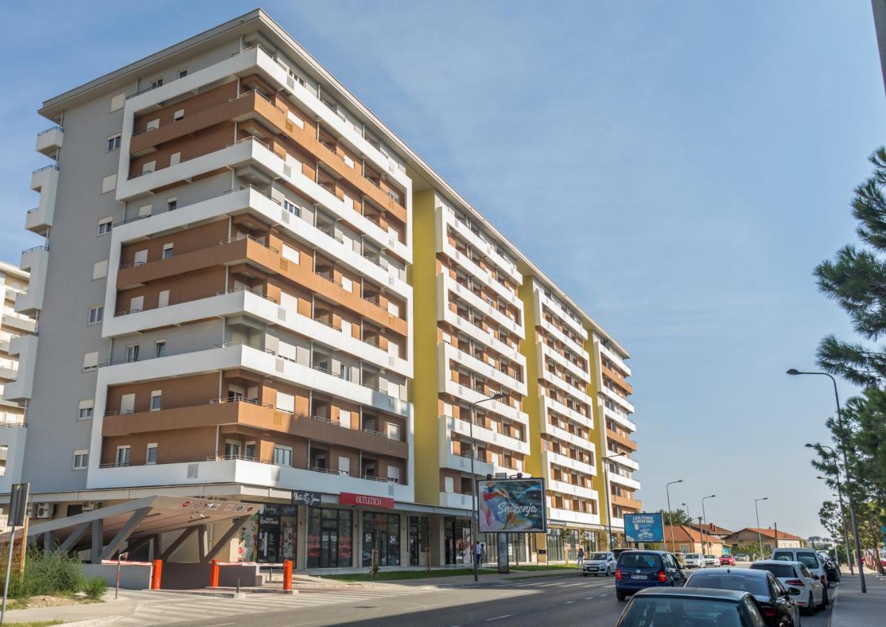 Apart Compliment Podgorica Buitenkant foto