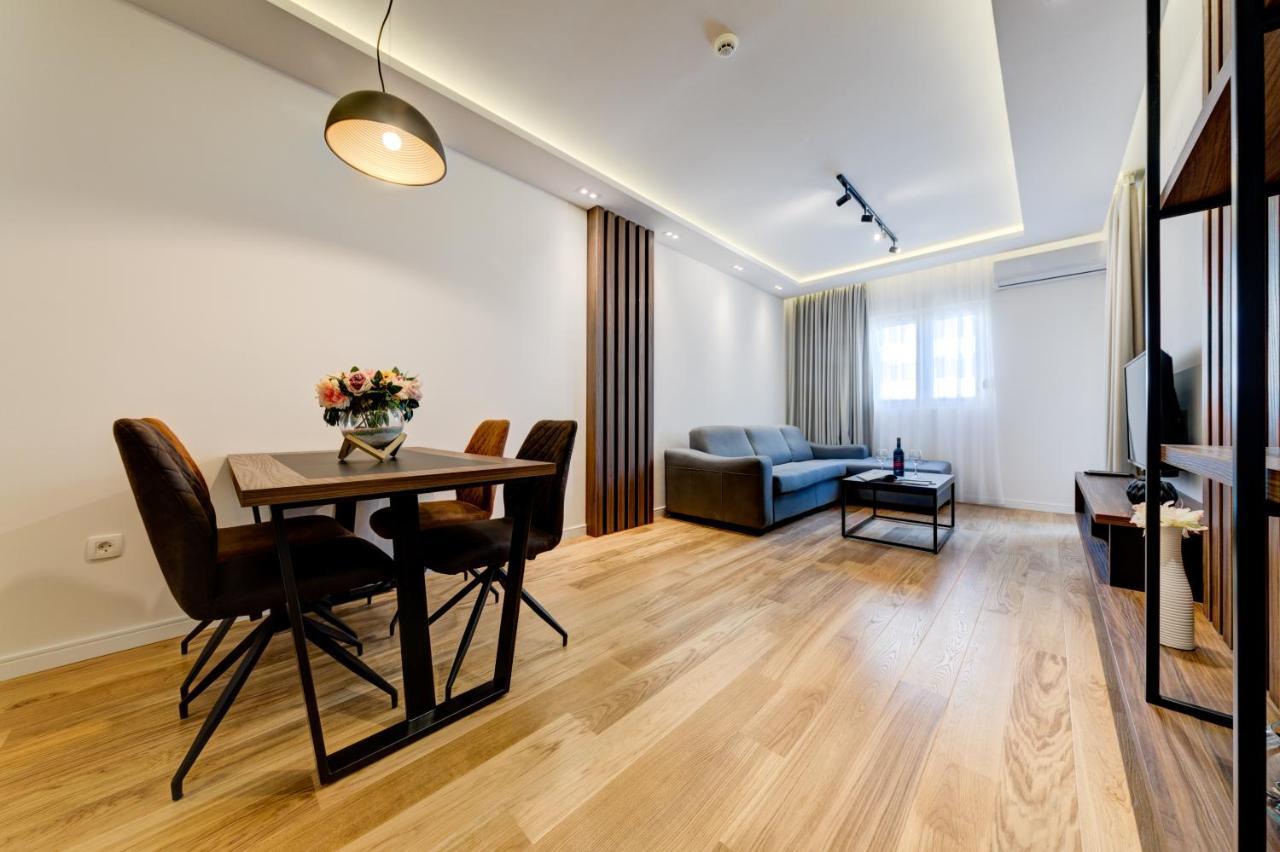 Apart Compliment Podgorica Buitenkant foto